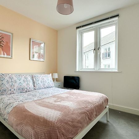 Luxury 2 Bedroom City Centre Apartment - Secure Parking - Amazing Location! Canterbury Exteriér fotografie