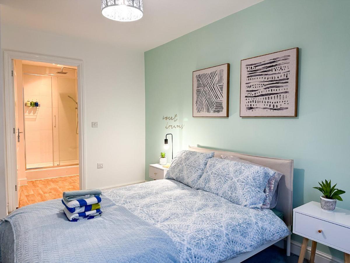 Luxury 2 Bedroom City Centre Apartment - Secure Parking - Amazing Location! Canterbury Exteriér fotografie
