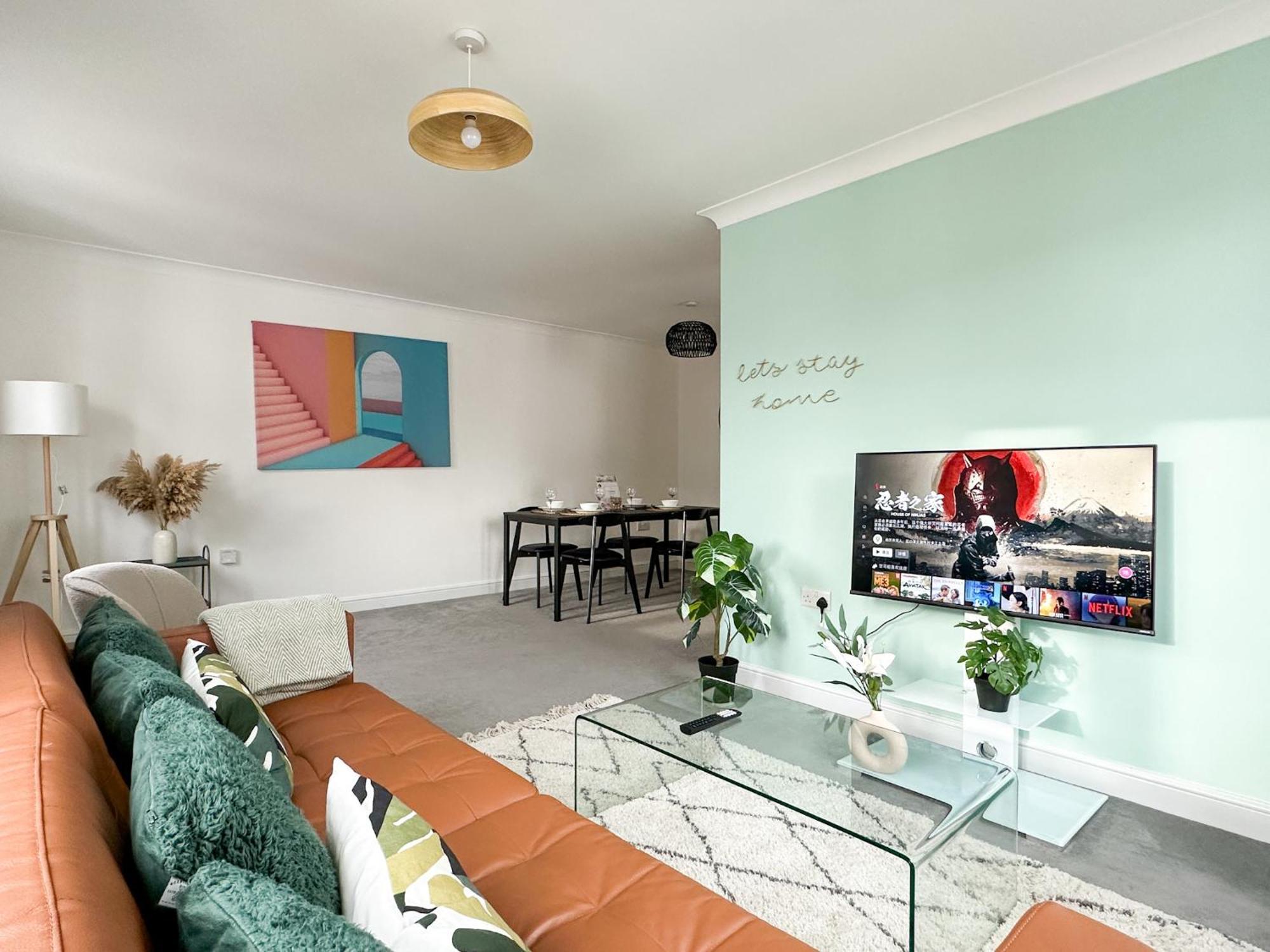 Luxury 2 Bedroom City Centre Apartment - Secure Parking - Amazing Location! Canterbury Exteriér fotografie