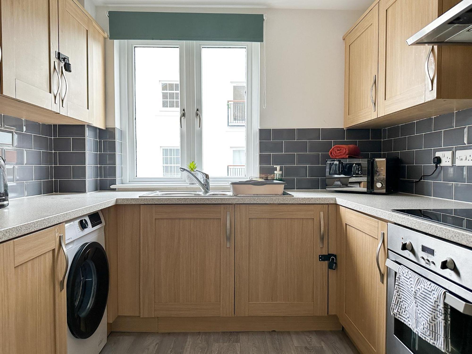 Luxury 2 Bedroom City Centre Apartment - Secure Parking - Amazing Location! Canterbury Exteriér fotografie
